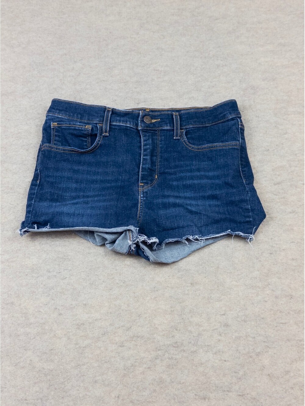 Levi's 720 High Rise Super Skinny Denim Shorts Size 30